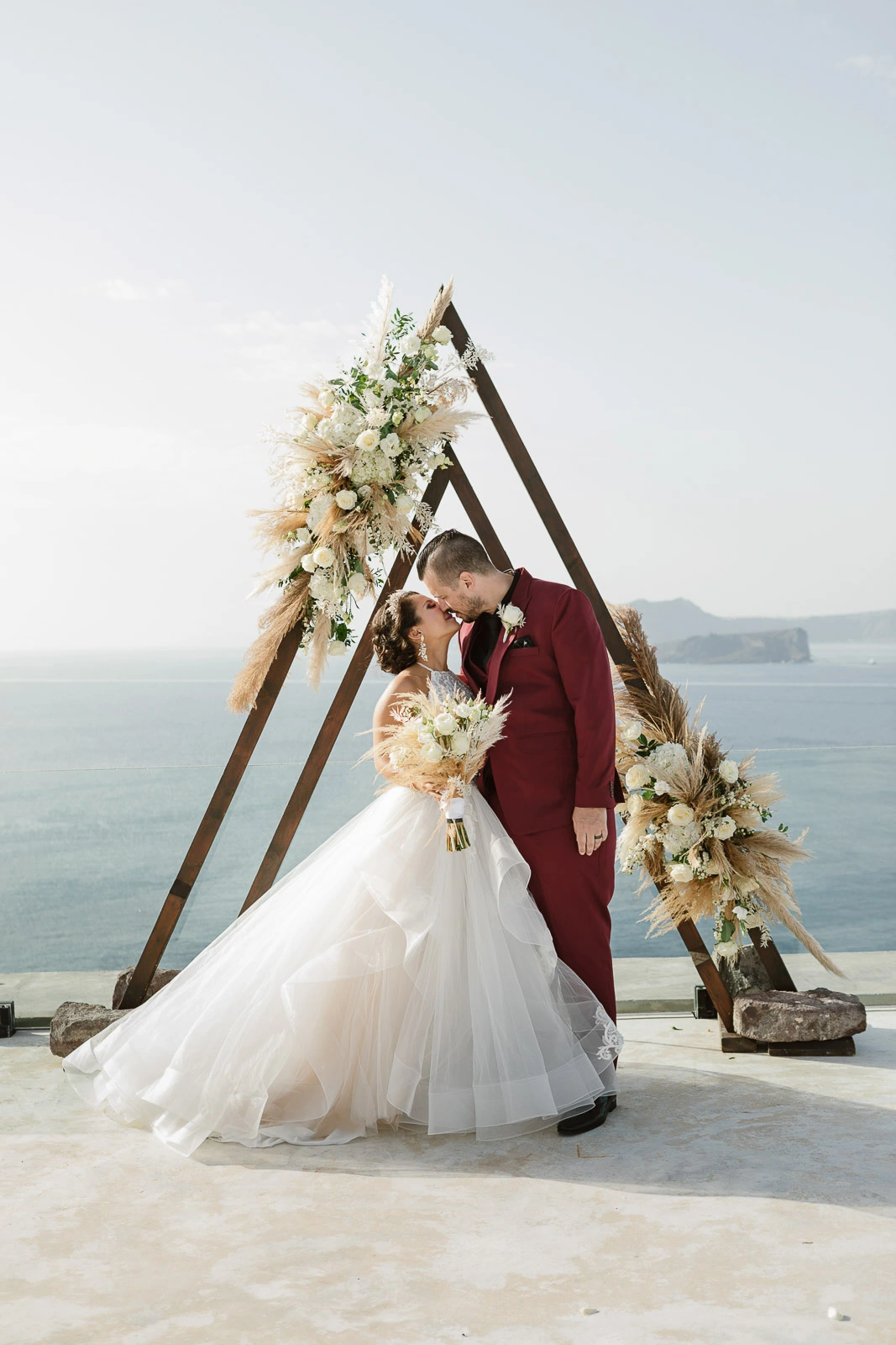 Portfolio stories wedding in Santorini